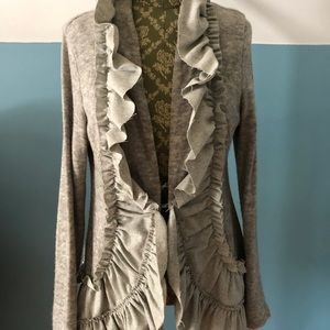 Beautiful sweater with ruffle detail